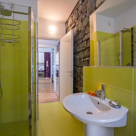 Molino Nuovo Sleeps 4 Pool Appartamento